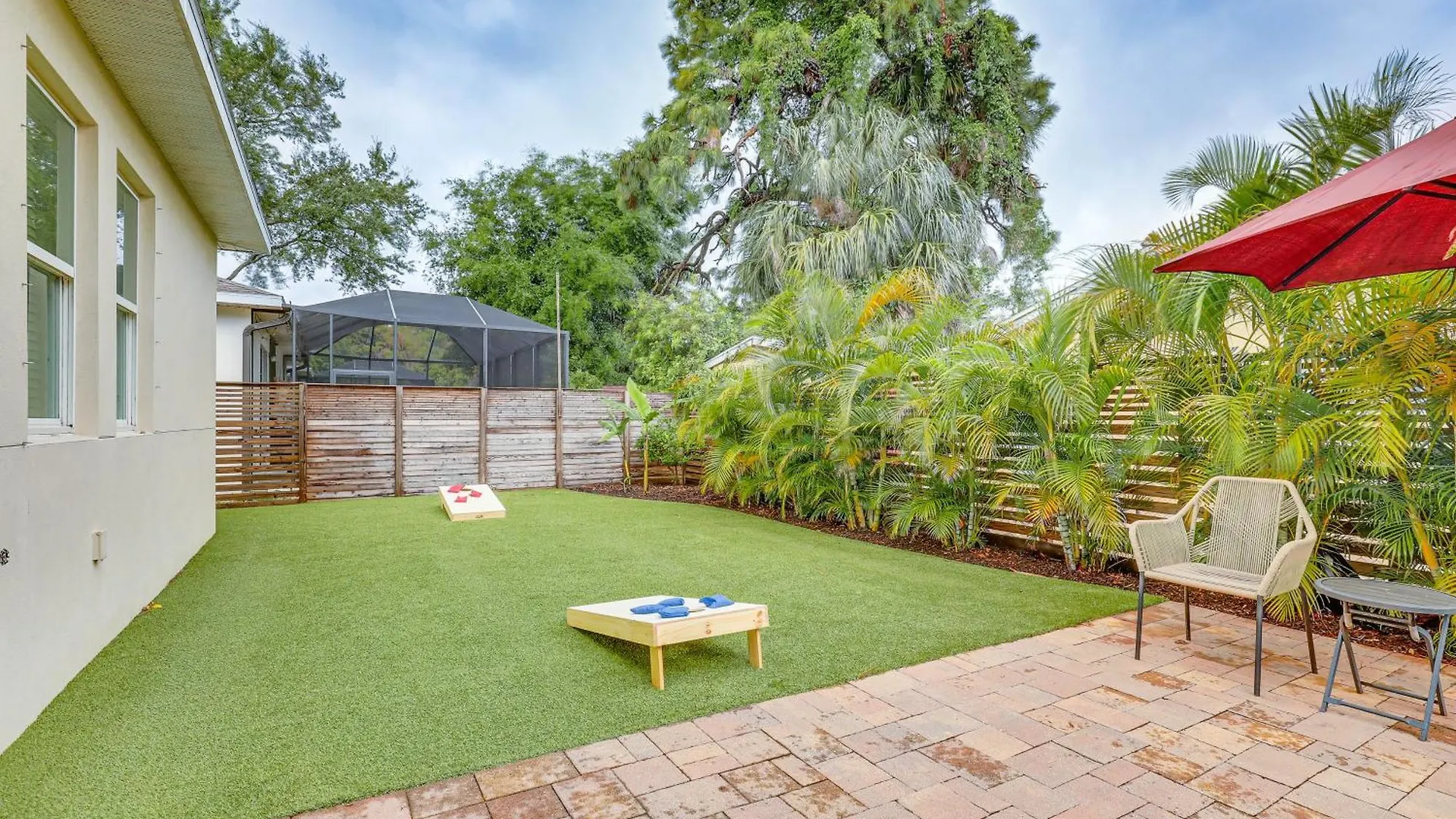 Σπίτι διακοπών Tampa Home With Fire Pit, Grill, Cornhole And More!